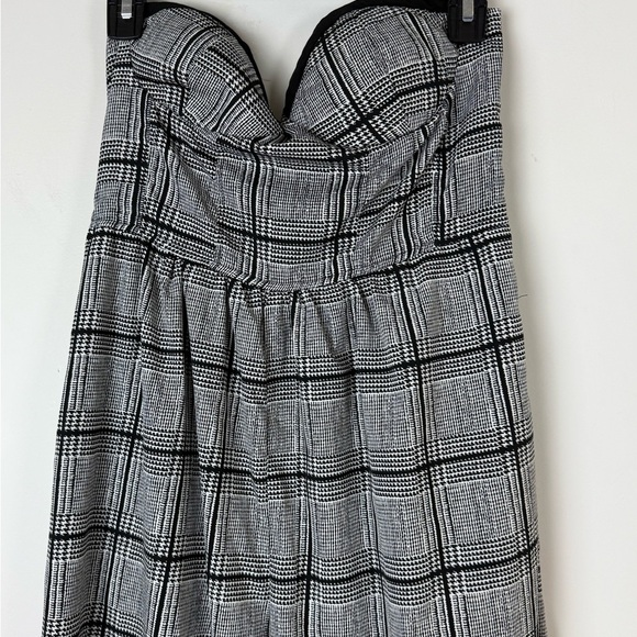 BAND OF GYPSIES Women's Black and white Built-in Bra Wide Leg Jumpsuit Medium - Picture 5 of 10